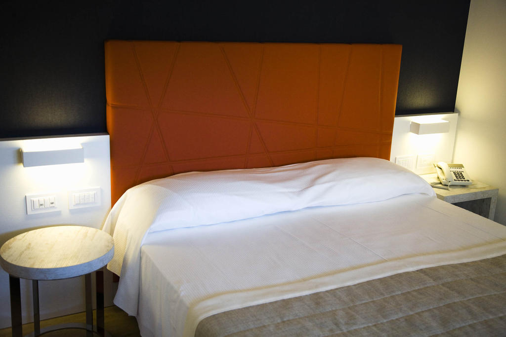 Gabbiano Hotel Civitanova Marche Kültér fotó